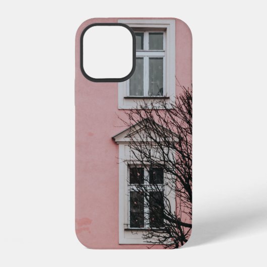 COQUE iPhone 12 ARBRE DÉNUÉ DEVANT BÂTIMENT ROSE (Verso)