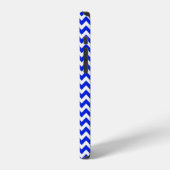 Coque iPhone 12 Bleu Vivid et Zig Zag Blanc (Côté gauche)