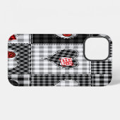 Coque iPhone 12 Cœurs en patchwork noir et blanc sans couture. (Verso Horizontal)