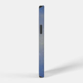 Coque iPhone 12 Corbeau dans un ciel bleu enneigé (Côté droit)