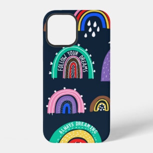 Coque iPhone 12 Des arcs-en-ciel clairs sur un arrière - plan somb