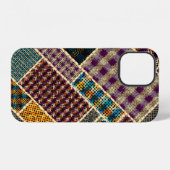 Coque iPhone 12 Imitation d'un motif de patchwork indien avec text (Verso Horizontal)