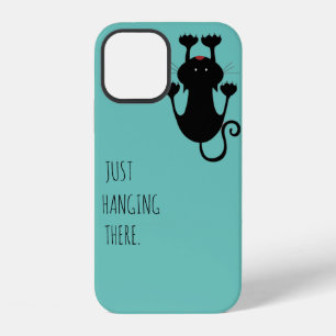 Coque iPhone 12 Juste accroché là dessin animé de chat noir texte