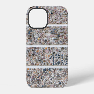 Coque iPhone 12 Mur de galets en béton