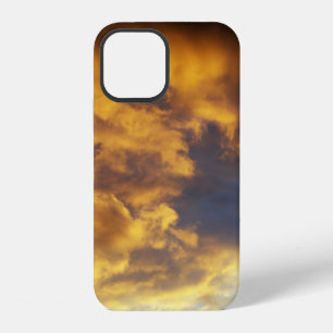Coque iPhone 12 Nuages orange au coucher du soleil