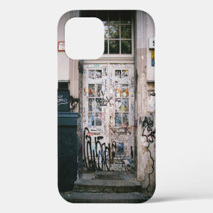 COQUE iPhone 12 PORTE EN BOIS AVEC ÉCRITURE À LA MAIN