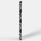 Coque iPhone 12 Pro Max Motif Damassé Rococo Noir sur Gris (Côté droit)