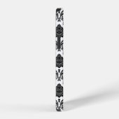 Coque iPhone 12 Pro Motif Damassé Rococo Noir sur Blanc (Côté droit)