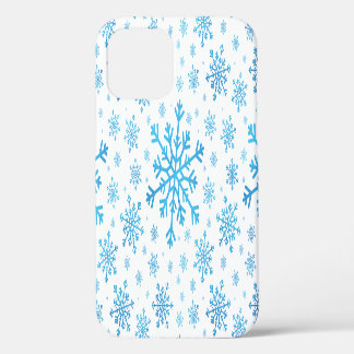 Coque iPhone 12 Pro Pretty Blue Christmas Snowflakes sur Winter White