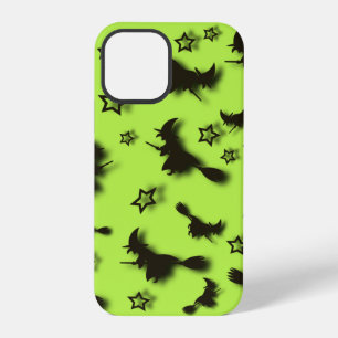 Coque iPhone 12 Pro Sorcière volante parmi les étoiles lors de la nuit