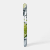 Coque iPhone 16 A refreshing summer moment featuring sparkling sod (Côté gauche)