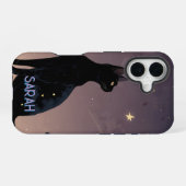 Coque iPhone 16 Chat Noir Nuit Étoilée Cadeau Félin Céleste (Verso Horizontal)