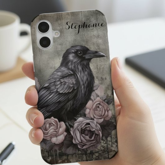 Coque iPhone 16 Fleur de corbeau gothique