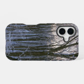 Coque iPhone 16 Forêt d'arbres enneigés (Verso Horizontal)