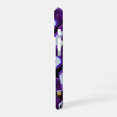 Coque iPhone 16 Grappes de pensées violettes et blanches : grâce h (Côté gauche)