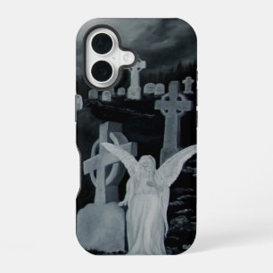Coque iPhone 16 La nuit sur le cimetière - ange avec Corbeau