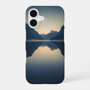 Coque iPhone 16 Lac de montagne vintage au crépuscule