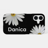 Coque iPhone 16 Marguerites blanches sur fond noir (Verso Horizontal)
