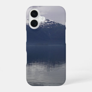 Coque iPhone 16 Mer d'Alaska brumeuse aux nuances de bleu