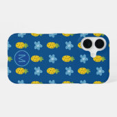 Coque iPhone 16 Monogramme Ananas et Fleurs Bleues (Verso Horizontal)