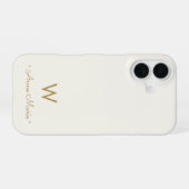 Coque iPhone 16 Monogramme de script d'or ivoire moderne (Verso Horizontal)