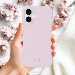 Coque iPhone 16 Monogramme initial minimaliste rose moderne<br><div class="desc">Étui téléphonique minimaliste Moderne Initiale Monogramme. Créez votre propre coque iphone personnalisé avec le nom initial personnalisé en rose et or.</div>