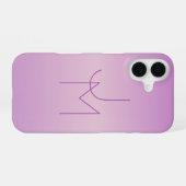 Coque iPhone 16 Monogramme superposé unique | Rose lavande doux (Verso Horizontal)