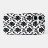 Coque iPhone 16 Motif Damassé Rococo Noir sur Blanc (Verso Horizontal)