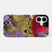 Coque iPhone 16 Ours en peluche au chapeau rouge (Verso Horizontal)