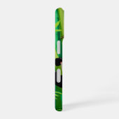 Coque iPhone 16 Panda Bambou (Côté droit)