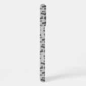 Coque iPhone 16 Plus bottes grises (Côté droit)