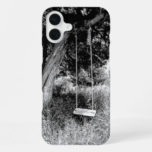 Coque iPhone 16 Plus Couture dans un vieil arbre noir et blanc