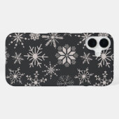 Coque iPhone 16 Plus Frost & Flourish Flocons de Neige – Minuit (Verso Horizontal)