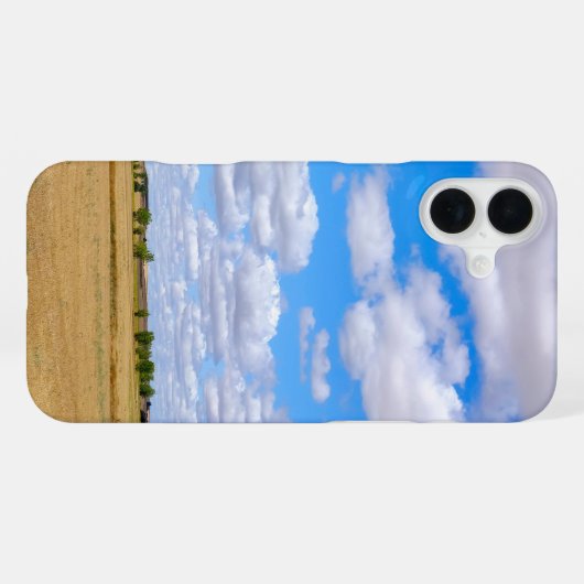 Coque iPhone 16 Plus Harvested wheat fields  (Verso Horizontal)
