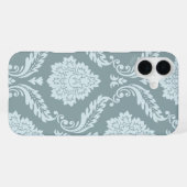 Coque iPhone 16 Plus Rococo Damask Art I Duck Egg Blue+Teal (Verso Horizontal)