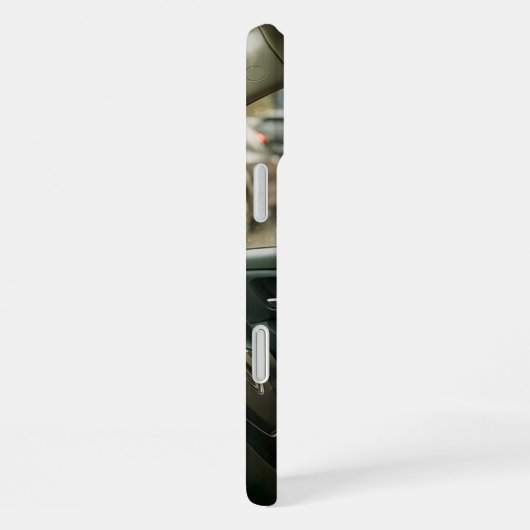 Coque iPhone 16 Plus Voiture de conduite Imaginaire Dinosaur (Côté droit)