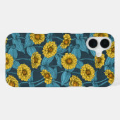 Coque iPhone 16 Plus Zinnias jaune sur bleu foncé (Verso Horizontal)
