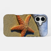 Coque iPhone 16 Poisson unique sur la plage (Verso Horizontal)