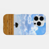 Coque iPhone 16 Pro Arbre dans un champ de blé récolté (Verso Horizontal)