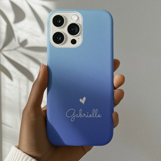 Coque iPhone 16 Pro Cœur à dégradé bleu simple Minimal Script Nom