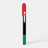 Coque iPhone 16 Pro Drapeau Rouge, Noir et Vert (Côté gauche)