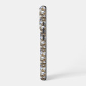 Coque iPhone 16 Pro Élégance Florale : Infusée de Perles (Côté gauche)