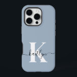 Coque iPhone 16 Pro Élégant Monogramme bleu foncé<br><div class="desc">Ce Coque simple et élégant bleu poussiéreux iPhone 16 Pro avec votre prénom dans une police de script tendance en noir et votre première initiale dans une police de casquette moderne en blanc aurait l'air fabuleux sur votre téléphone portable et le gardera à l'abri du bris. C'est design, tendance et...</div>