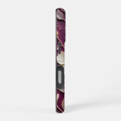 Coque iPhone 16 Pro Fleurs blanches crémeuses sur texture foncée (Côté droit)