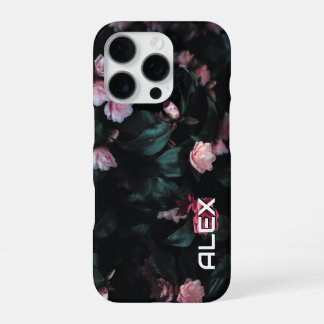 Coque iPhone 16 Pro Fleurs roses pâles délicates sur un feuillage vert