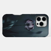 Coque iPhone 16 Pro Max Boîtier Moody Dark Flower (Verso Horizontal)