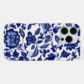 Coque iPhone 16 Pro Max Chinois bleu marine foncé motif floral sur blanc (Verso Horizontal)