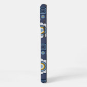 Coque iPhone 16 Pro Max Funky Daisy's en bleu (Côté gauche)