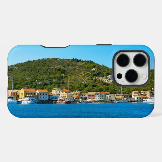 Coque iPhone 16 Pro Max La côte portuaire d'Antipaxos (Verso Horizontal)