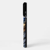 Coque iPhone 16 Pro Max La Nuitée du Yéti Doré (Côté gauche)
